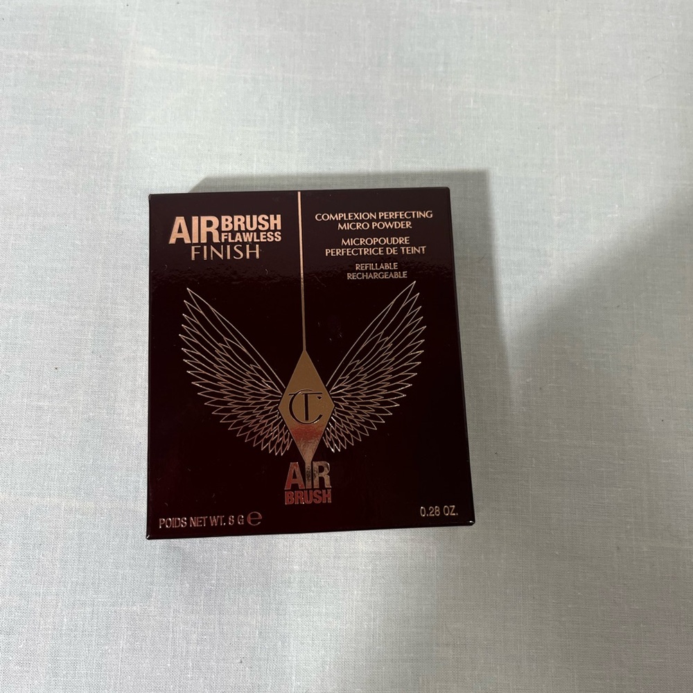 Charlotte Tilbury Air Brush Flawless finish powder
